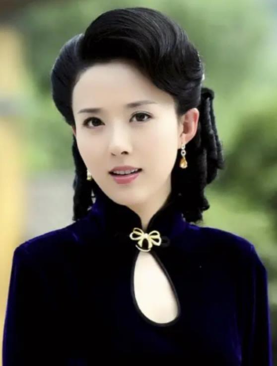 演员颜丹晨:我这辈子最幸福的事情,就是嫁给了小4岁的丈夫