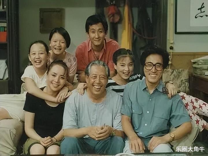 赵明明|赵明明：与嫂子宋丹丹同样被英家人所伤，为子退圈的她过得还好吗