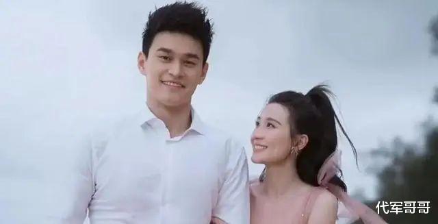 9年前，体操女神凭挺胸照走红，拒绝进娱乐圈，现在她后悔了吗？