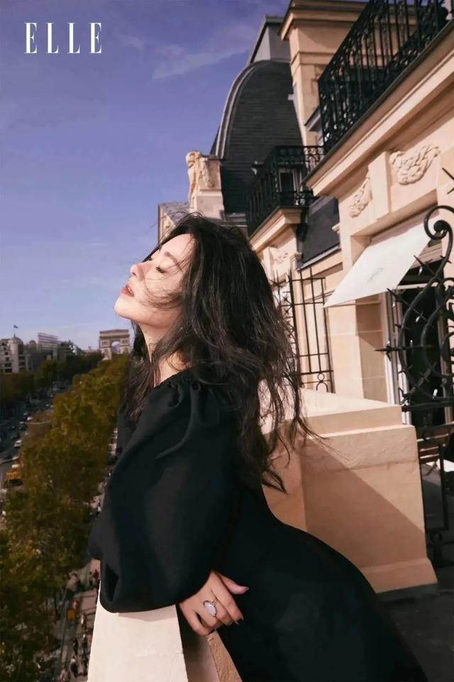 从小女孩到女明星,赵露思的变美思路值得抄作业!