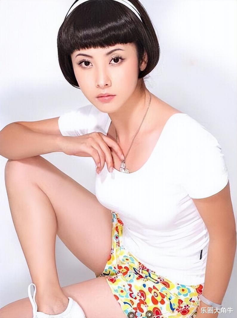 41岁结婚生子，44岁与田亮对簿公堂离婚，被骂同性恋她过得还好吗