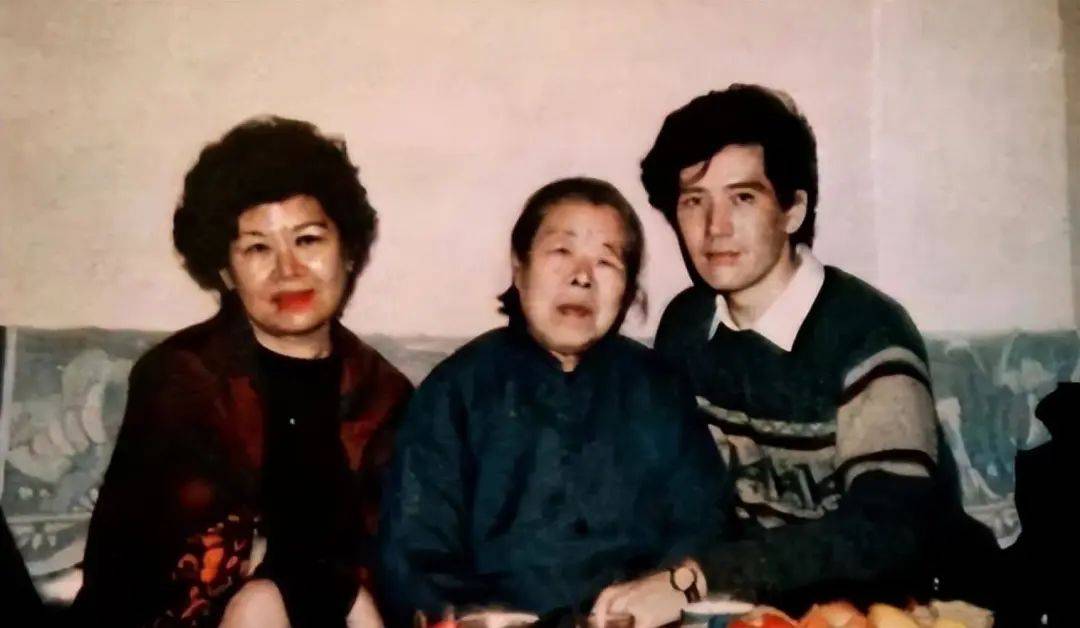 费翔|费翔参加春晚后,为何被封杀14年?