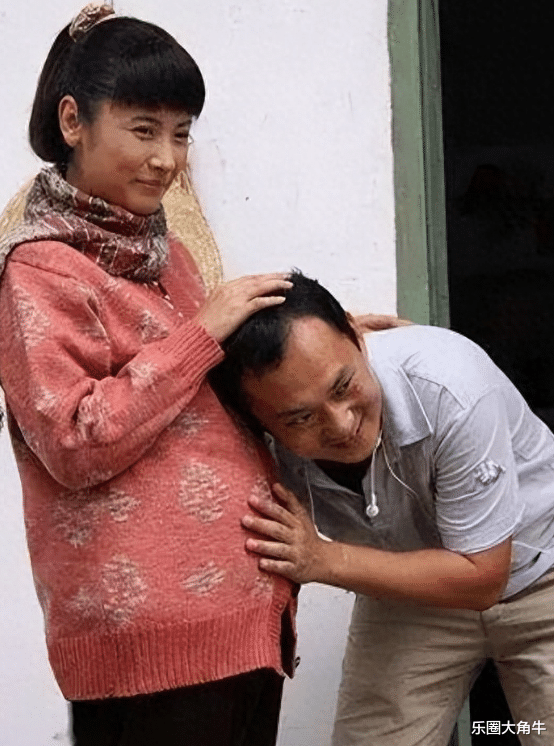 41岁结婚生子，44岁与田亮对簿公堂离婚，被骂同性恋她过得还好吗