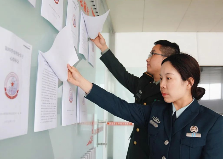 教师|网络版“理想女婿”职业排行来了，教师差强人意，公务员无缘第一