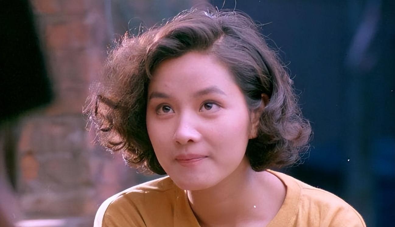 "国内第一名模"瞿颖:半生悲欢,终究还是放下了 - 电影资讯(主打网)