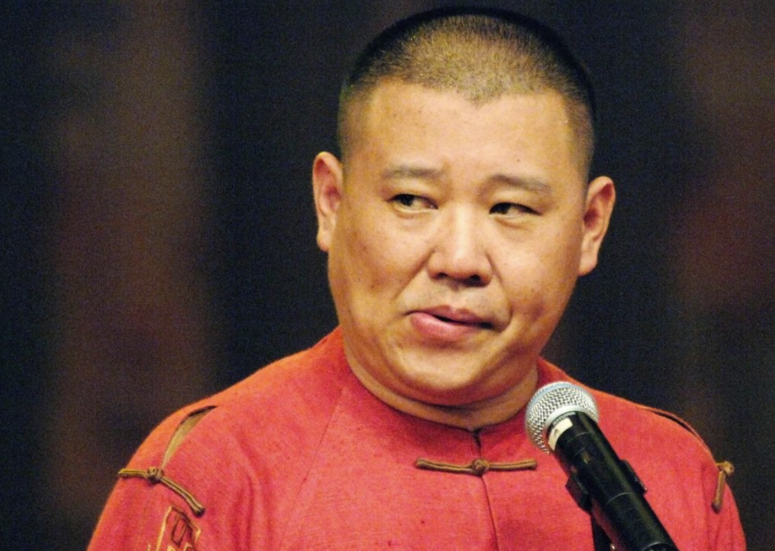 |曹云金线上说相声两小时赚10万，才懂郭德纲禁止徒弟直播有多难