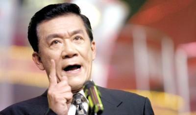 侯耀文|侯耀文去世14年后，当年被侄儿“撬”走17年的妻子，现状怎样