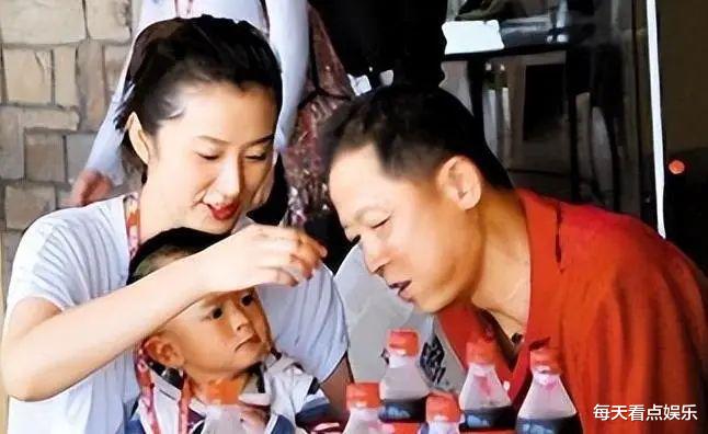 安徽|名模出身，身价5亿的女富豪倒追王志文，仅用一招就彻底拿下他