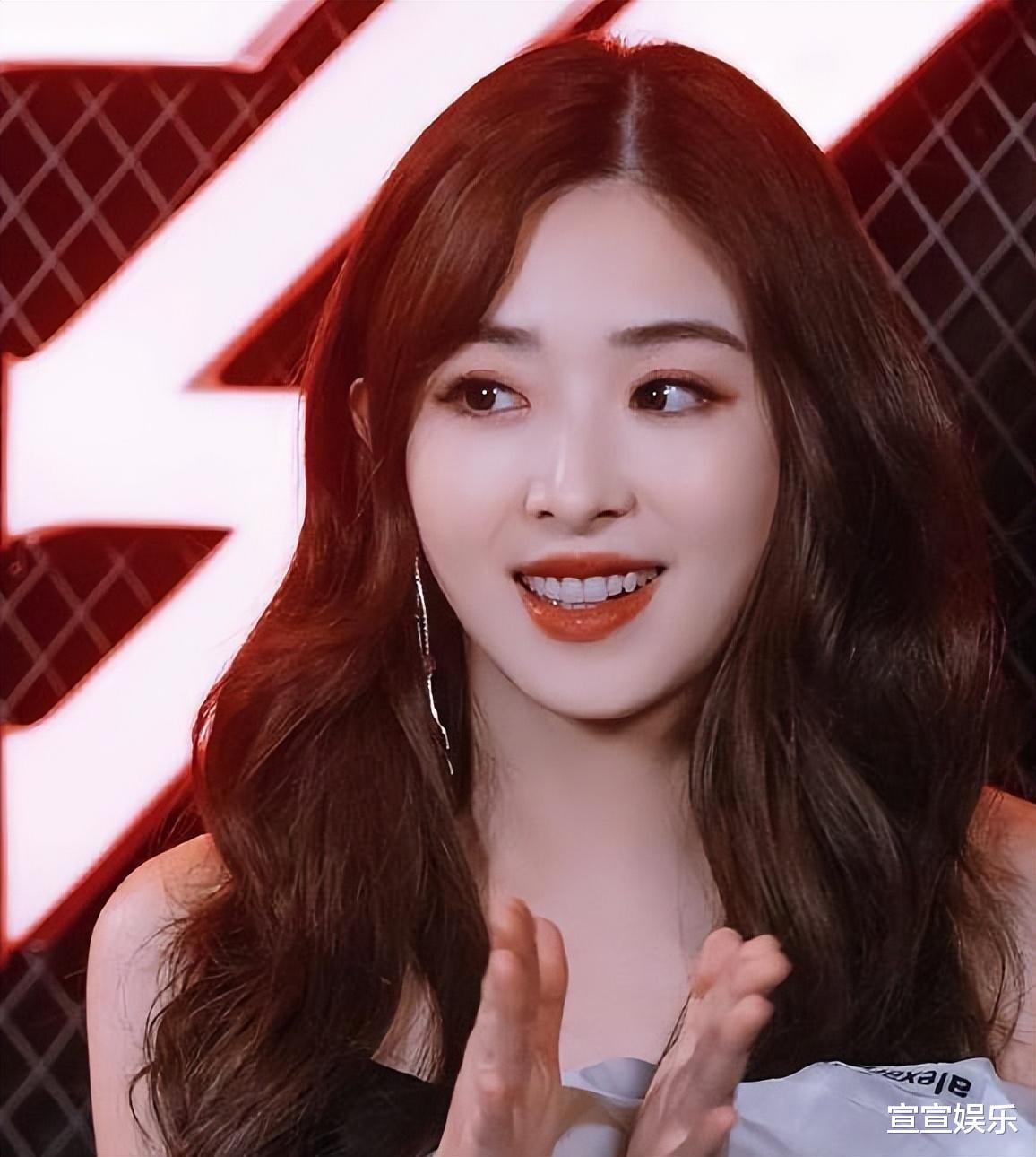 何洁|7位超女现状:李宇春重病缠身,何洁卑微跪求上浪姐,张靓颖被骗6亿