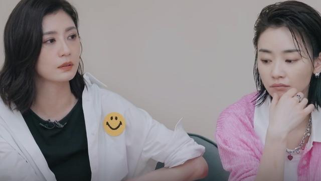 |贾静雯全素颜曝光，朱珠有小肚子，曾可妮更是治好了普女容貌焦虑