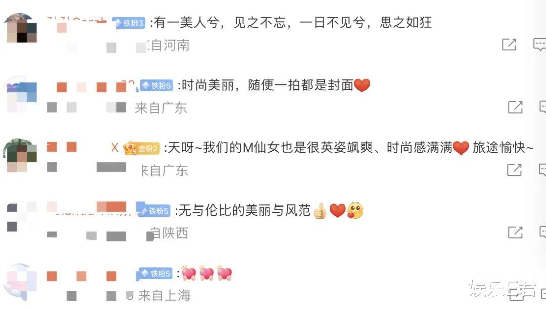 53岁李嘉欣英国街头凹造型,拎30万爱马仕显气场,袁咏仪也有同款