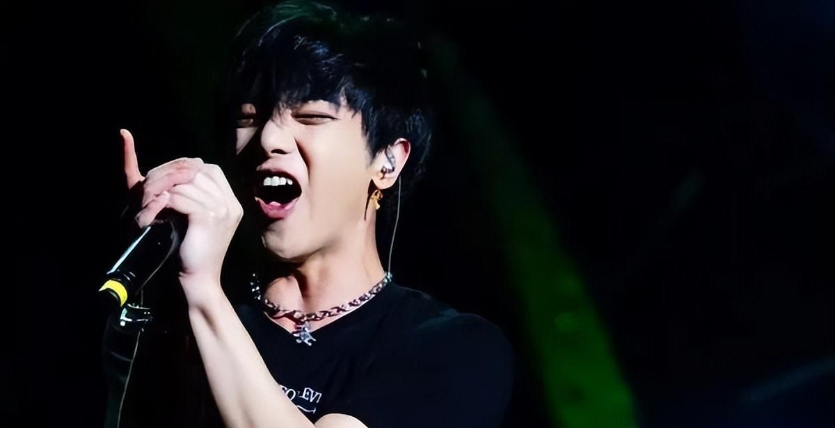 华晨宇|大瓜！网曝华晨宇不信任张碧晨，在认女儿前做了两次亲子鉴定