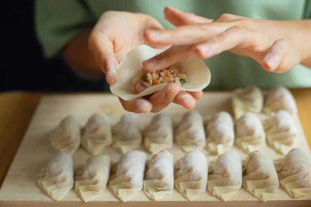 立冬|立冬不补冬,到头一场空,明日立冬“3宝”记得吃,天再冷也不怕