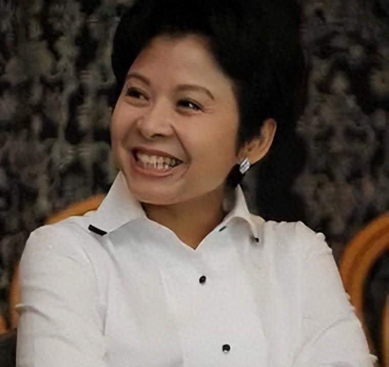 一百万一夜?赖昌星揭露两人真实的关系,董文华因为什么原因退圈?