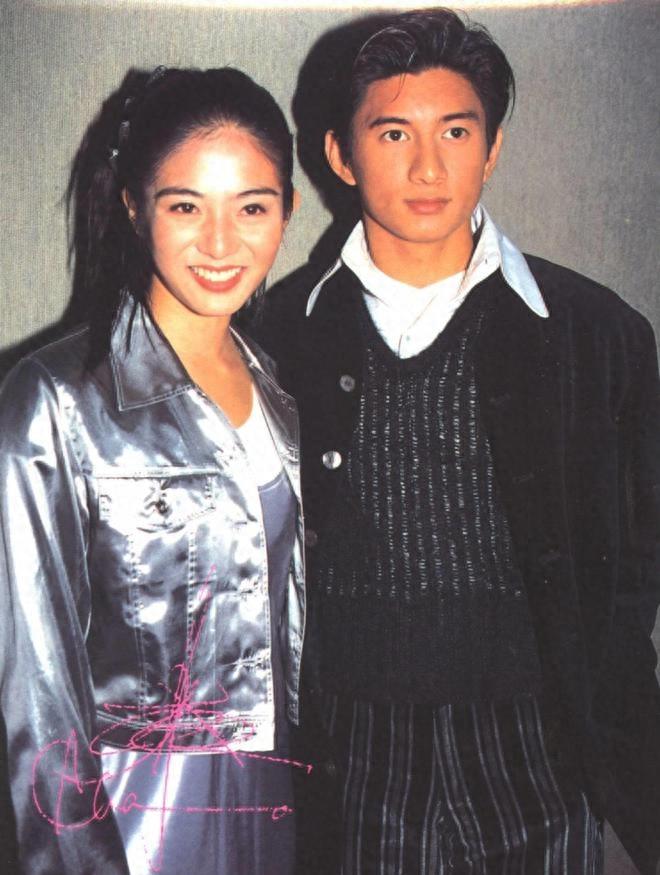 世上渣男千千万,最怕遇到吴奇隆这一款,36岁的刘诗诗摘下婚戒