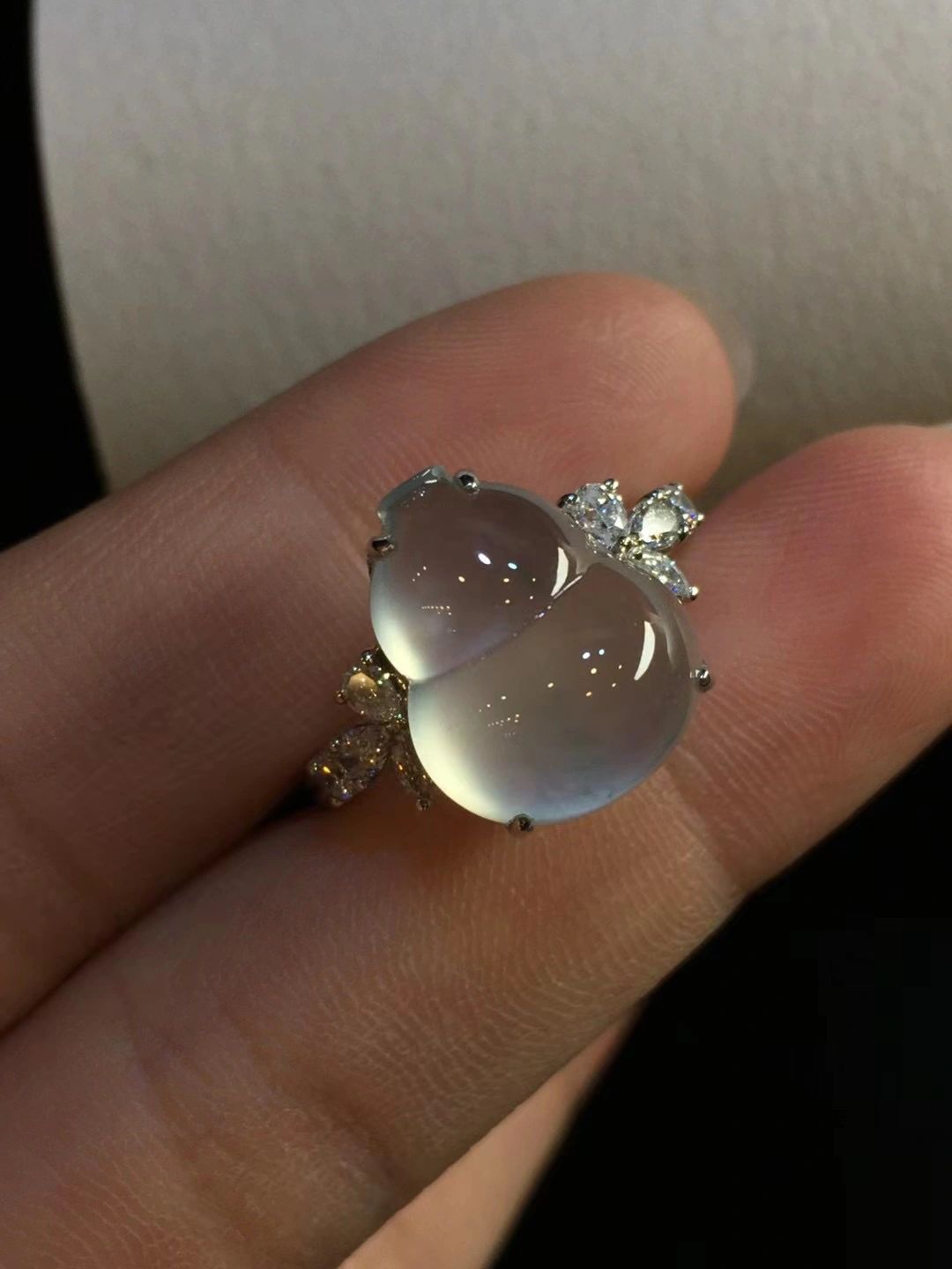 葫芦|翡翠葫芦解锁幸运,传统与现代的完美结合