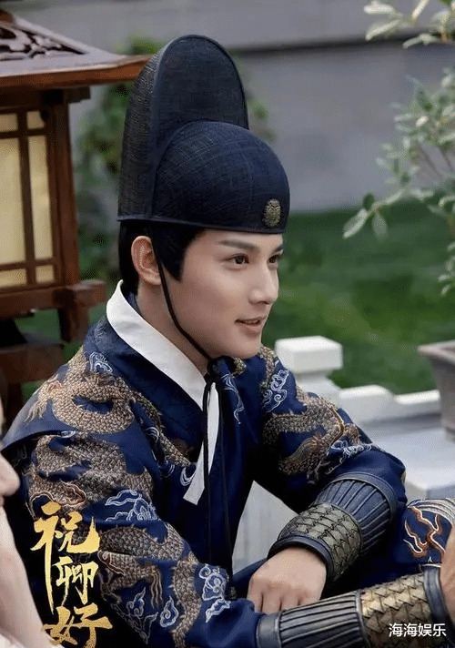 谭松韵|谭松韵又一古装大剧即将来袭，男女主颜值实力不俗，网友：熬夜追