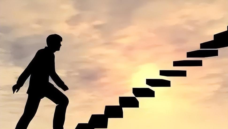 横店20万群演现状：美女泛滥成灾，裸替日入3000，成单身懒汉的天堂！