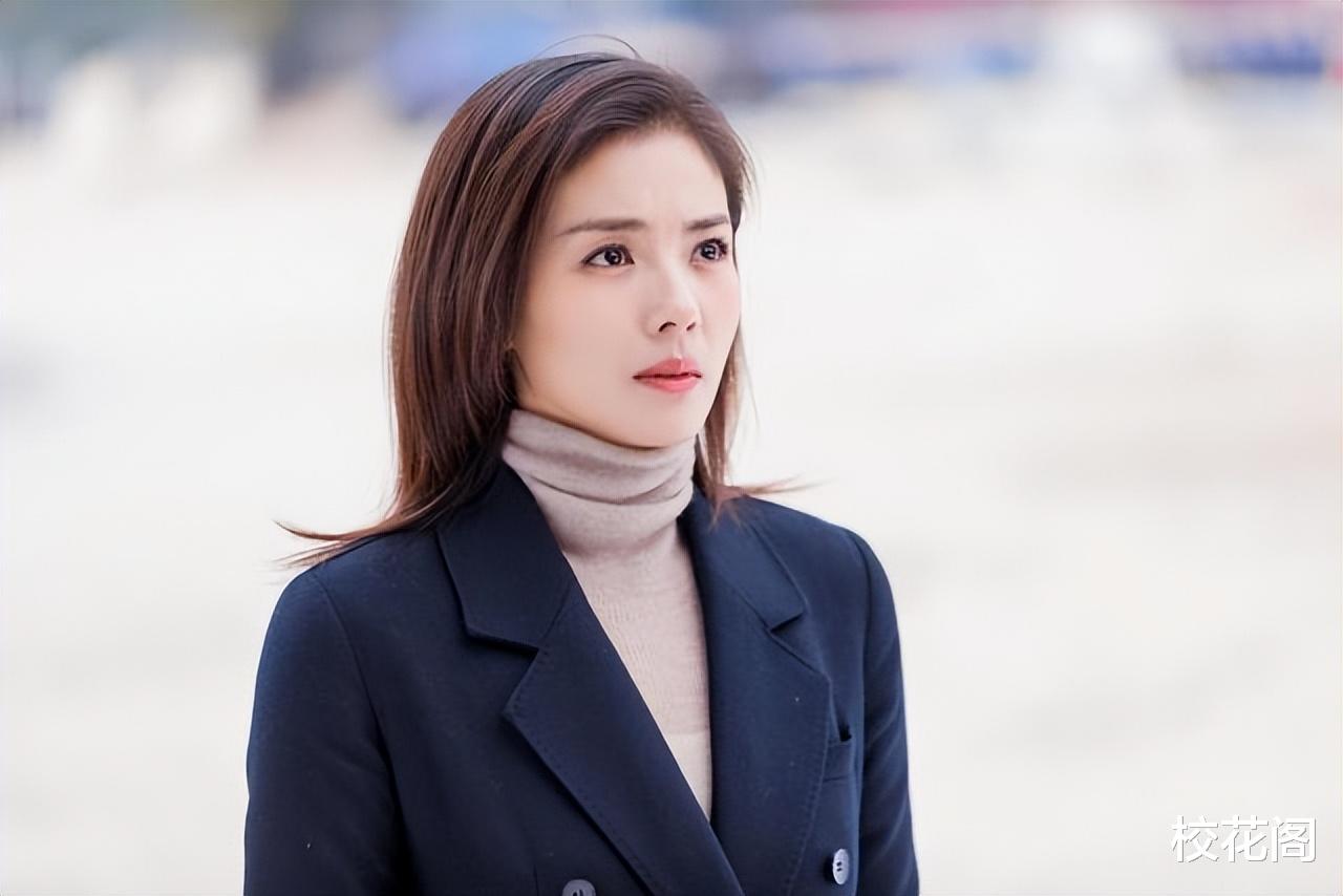 明明演技不咋地,却被捧成“老戏骨”,这8位演员演什么都一个样