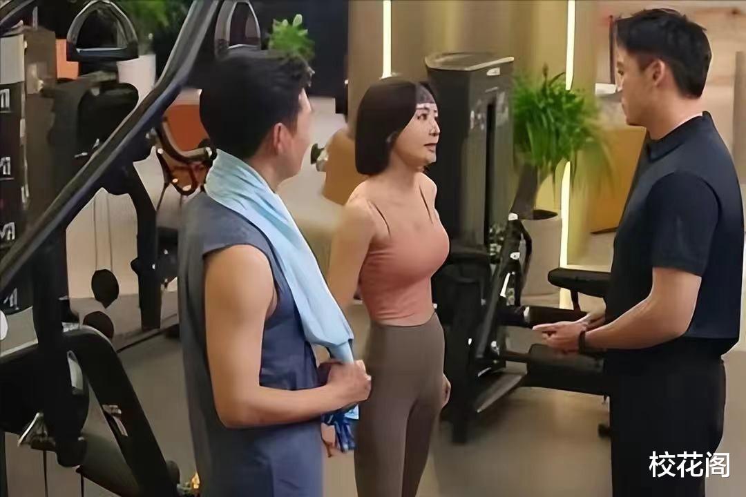 多次证明,43岁的秦岚已走进一个“怪圈”,郝蕾全说对了