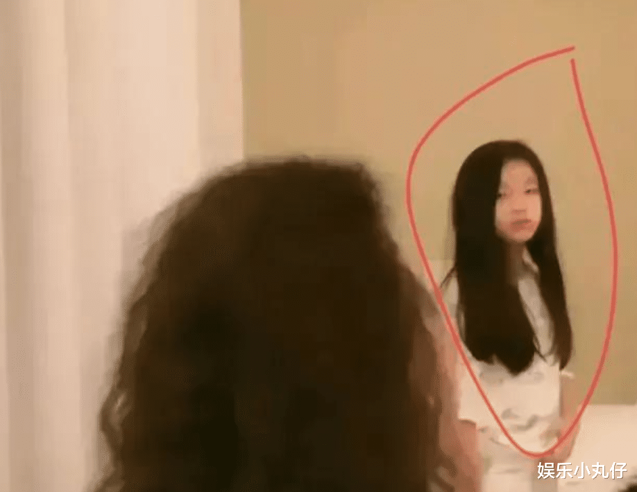 曝小玥儿偏心大S,听从教导才对张兰爱答不理,眼神冷漠令人心寒