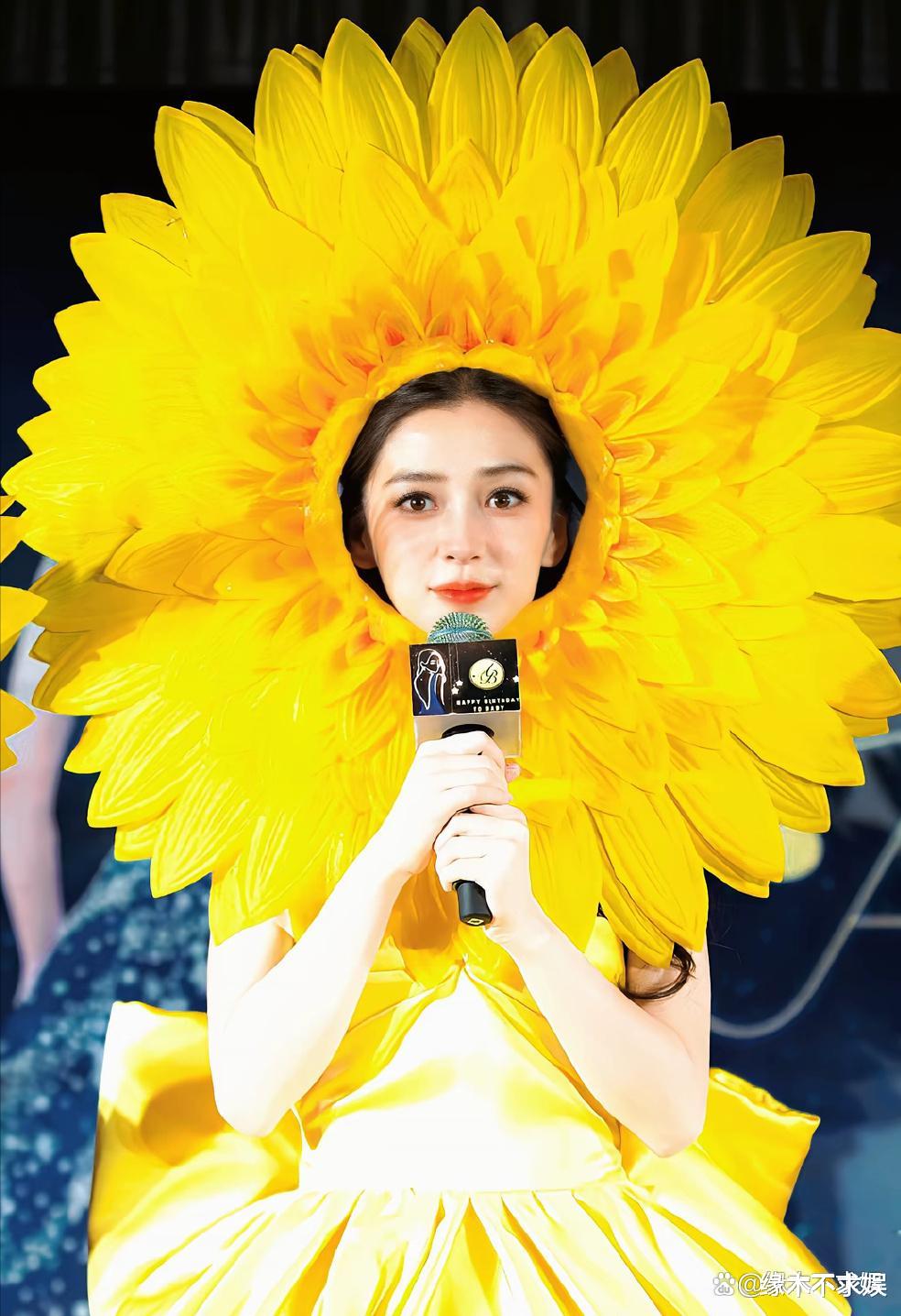 曝Angelababy出售5亿豪宅，托前夫打点关系，黄晓明私下人品曝光