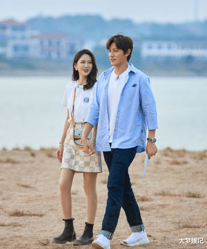 陈乔恩|陈乔恩登记结婚没报备！经纪团队“看热搜才知”：你刚结婚了？