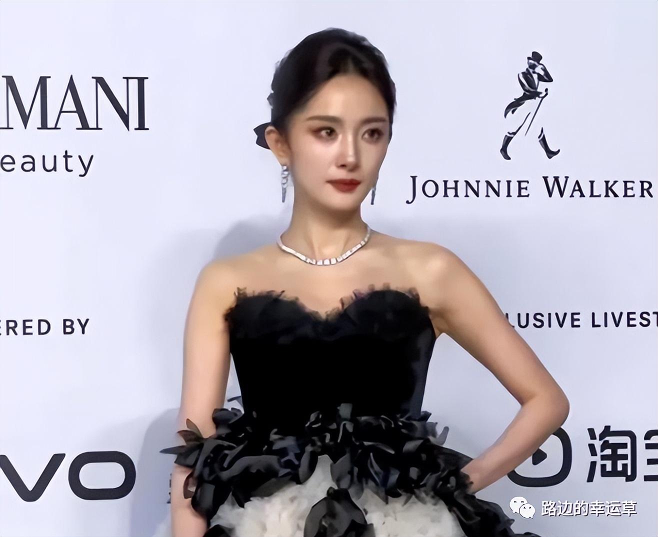 八卦新闻综合:李荣浩,杨幂赵丽颖,刘诗诗,汪峰章子怡,杨丞琳