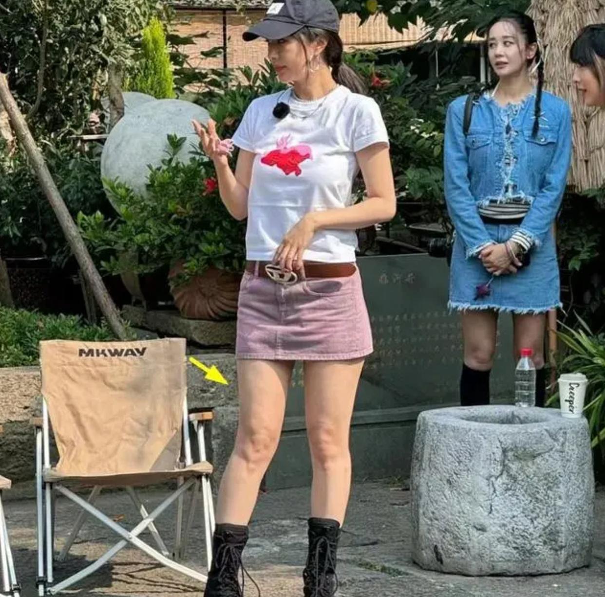 偶遇李菲儿海陆录节目，生图曝光引争议，李菲儿大腿粗壮胖20斤