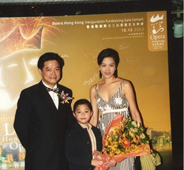 丰满水嫩,小28岁,这娇妻绝了!不过大叔,66岁了保重身体