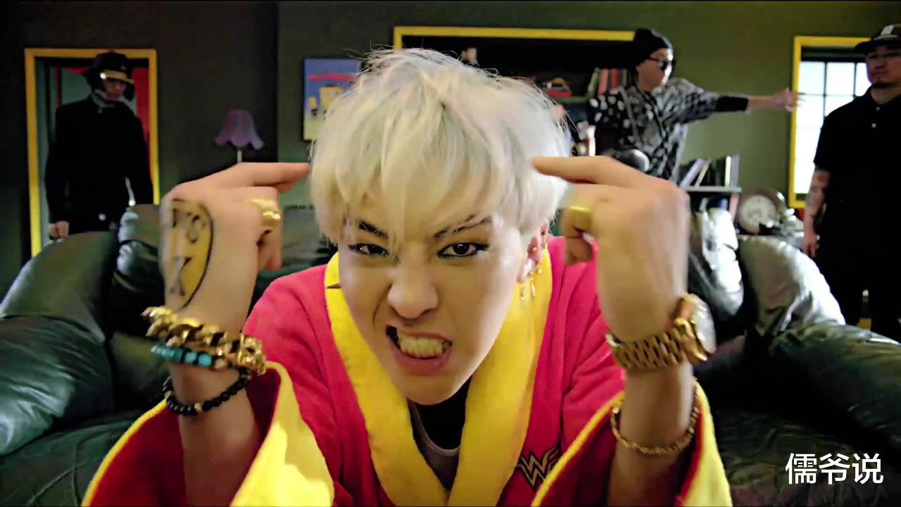 权志龙否认吸毒传闻，曾被指在机场行为异常，疑似毒瘾发作，12年前曾承认吸毒