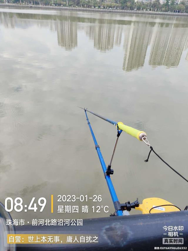 |退水浅中找深,上小钩却遇大鱼,欢乐惊喜一样都不缺