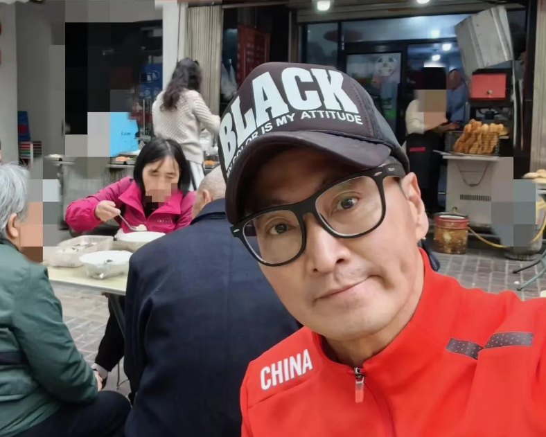 窦骁|“展昭”何家劲的“消失”,是整个演艺圈的悲哀和损失