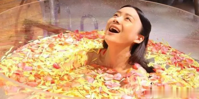 于正|她要是有白鹿一半能耐，也不会离开于正后就彻底凉了