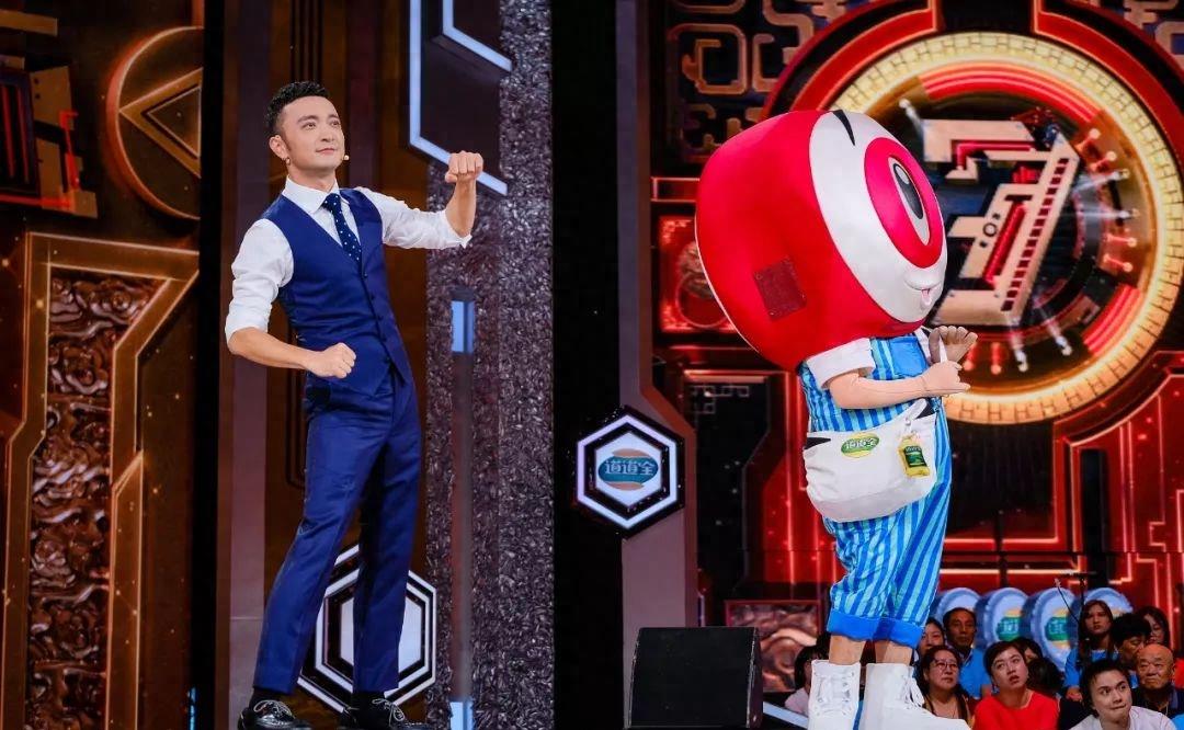 央视一姐王小丫:身材严重走形,经历两段婚姻无儿无女,热衷公益