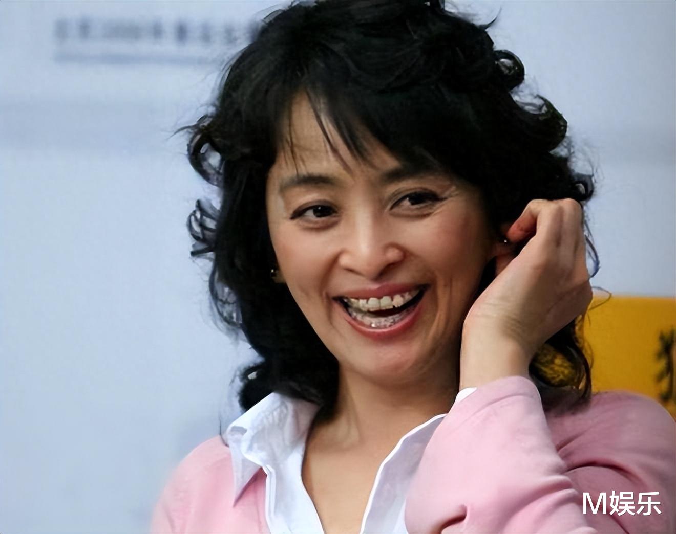 一嫁日本、二嫁美国, 三嫁法国, 演员李勤勤为啥只嫁外国老公?