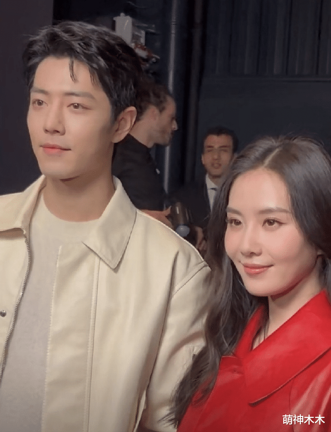 刘诗诗|刘诗诗外媒生图曝光,假睫毛掉脸上太尴尬,穿过季旧款撞衫韩女星