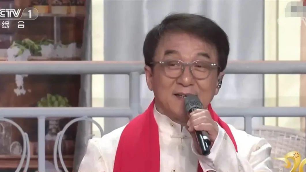 |近50位明星参加春晚第二次联排，成龙被惹怒，多位大咖首轮被淘汰