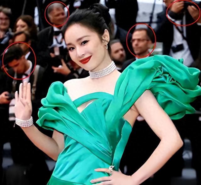 爆红到“打回原形”,高叶只用半年,终是步了张小斐的后尘!