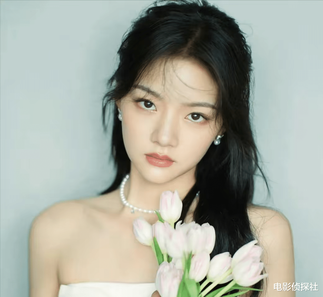 一天5个瓜：恋情曝光，被曝婚史，婚内出轨，太乱了