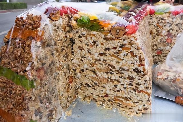 切糕|没生意还全国乱窜，遭大众抵制的“新疆切糕”，究竟有啥猫腻