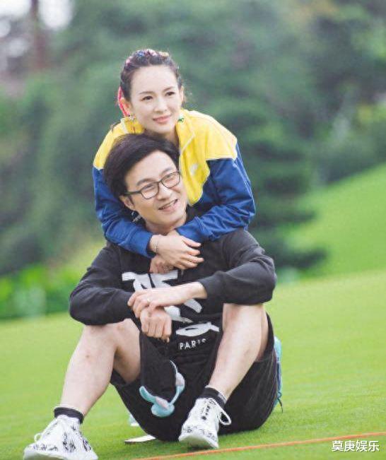 知名娱记曝汪峰章子怡离婚内幕：两人双双出轨，男方潜规则女学员