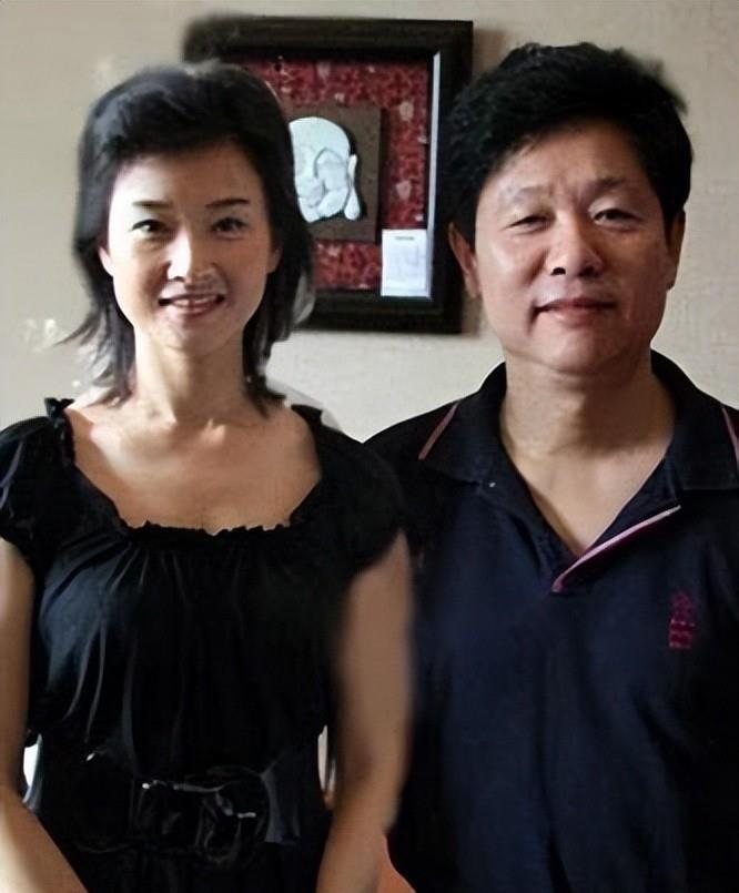 连续24年登上春晚,成龙不敢“触碰”的女人,宋祖英到底什么背景