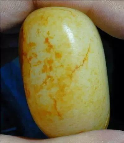 和田玉籽料|区分和田玉籽料和山料的奥秘