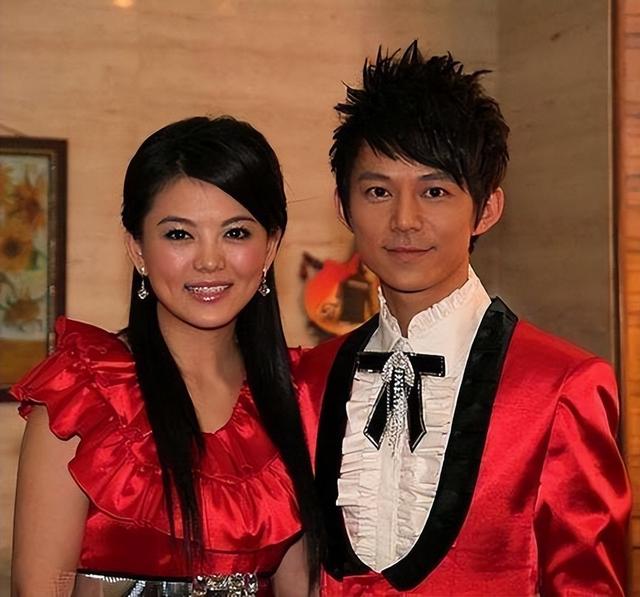 满江红|“不可一世”的谢娜，也走到了今天