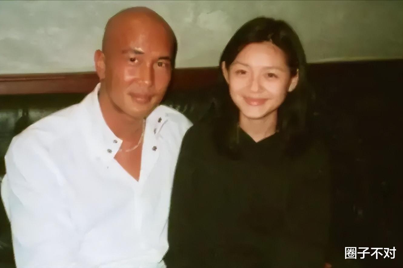 大S一句话又把妹妹送上热搜!复出拍戏的小s,活成了一个“笑话”