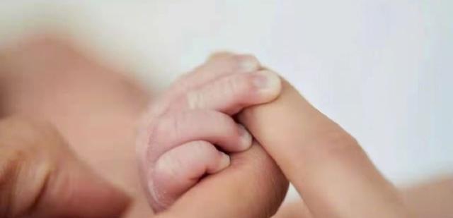 东北恋哥2对你爱不完|林志玲晒手写春联拜年,甜美少女状态越活越年轻