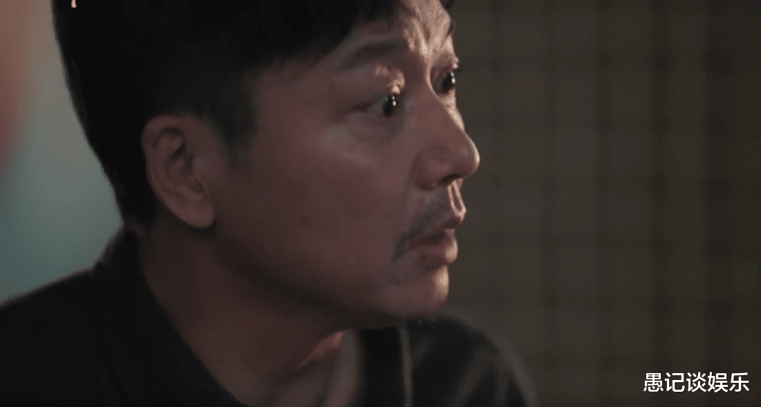 倪伟强|《熟年》倪伟强回家,全身被晒得黢黑,但他却“洗不白了”