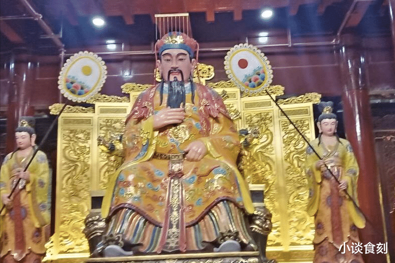 |明日正月初九,建议:“2要拜,忌4样”,不忘老传统,龙年添吉利