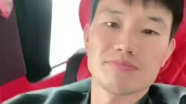 谢孟伟|演员谢孟伟参加华表奖晚会被拒绝入场，表示不让进是你们的损失